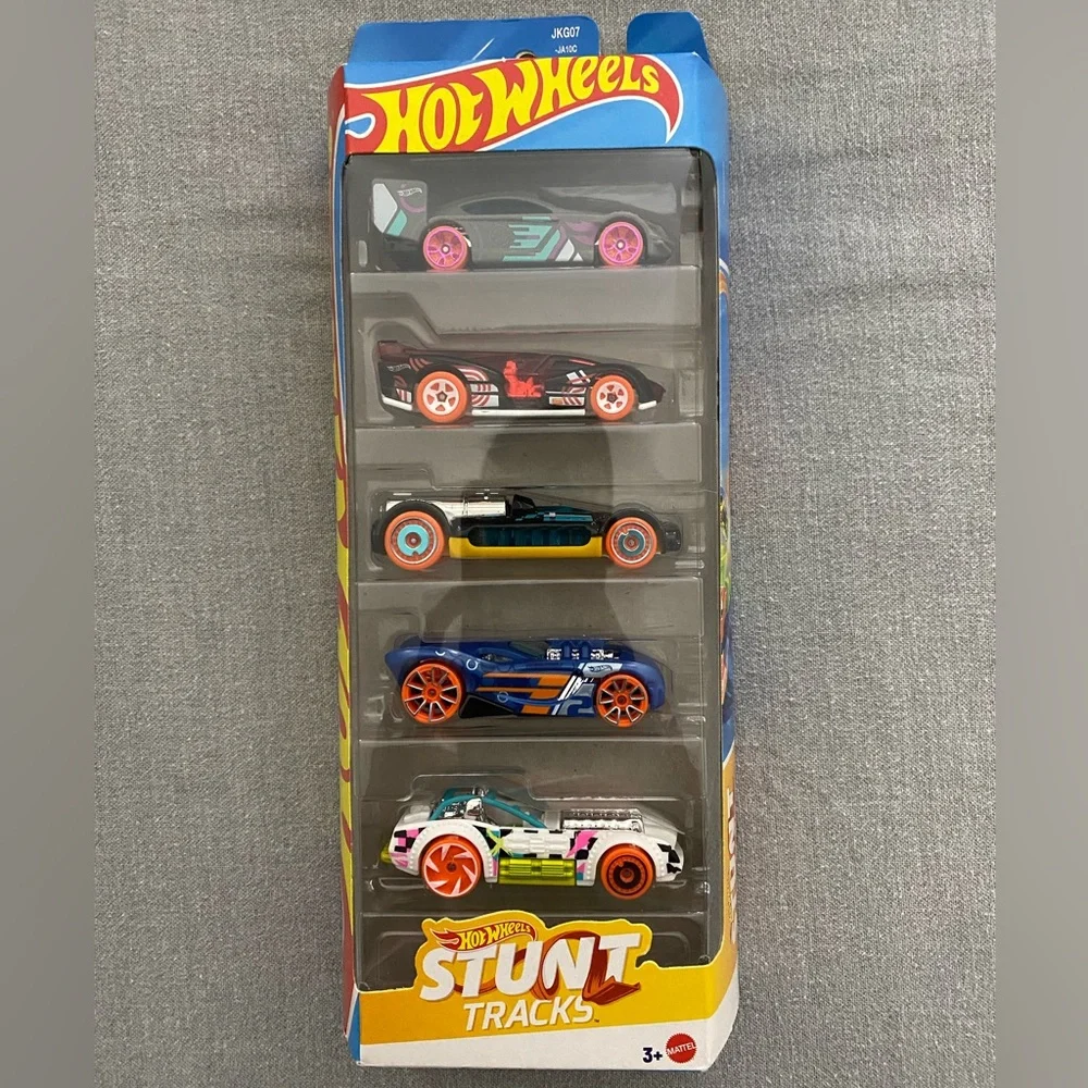 NIB Hot Wheels Stunt Racer 5 Pack Racing Cars - Picture 2 of 5